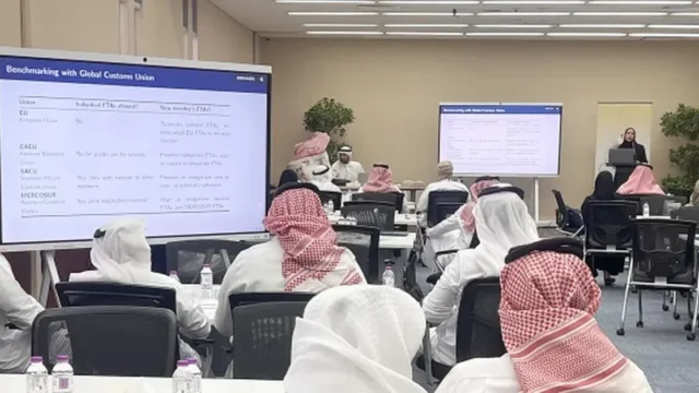 مشروع سكك حديد الخليج يقترب من منتصف الطريق.. 52 بالمئة من العمل منجز قبل التشغيل 2030