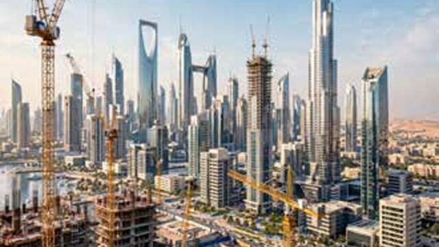 العقود العقارية الخليجية تتجاوز 72 مليار دولار في 2025