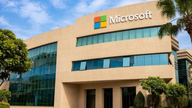 مايكروسوفت تعزز استثماراتها في الخليج إلى 10 مليارات دولار حتى 2030